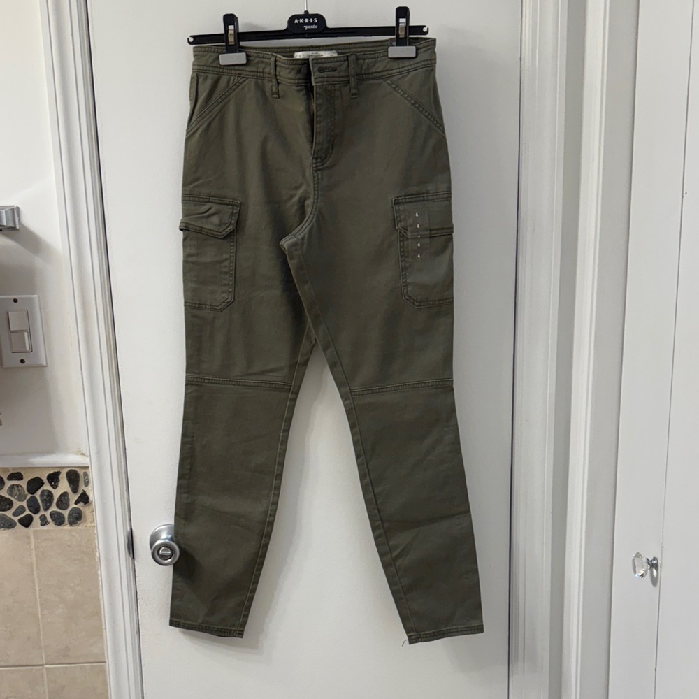 Abercrombie & Fitch Men's Khaki Cargo Pants